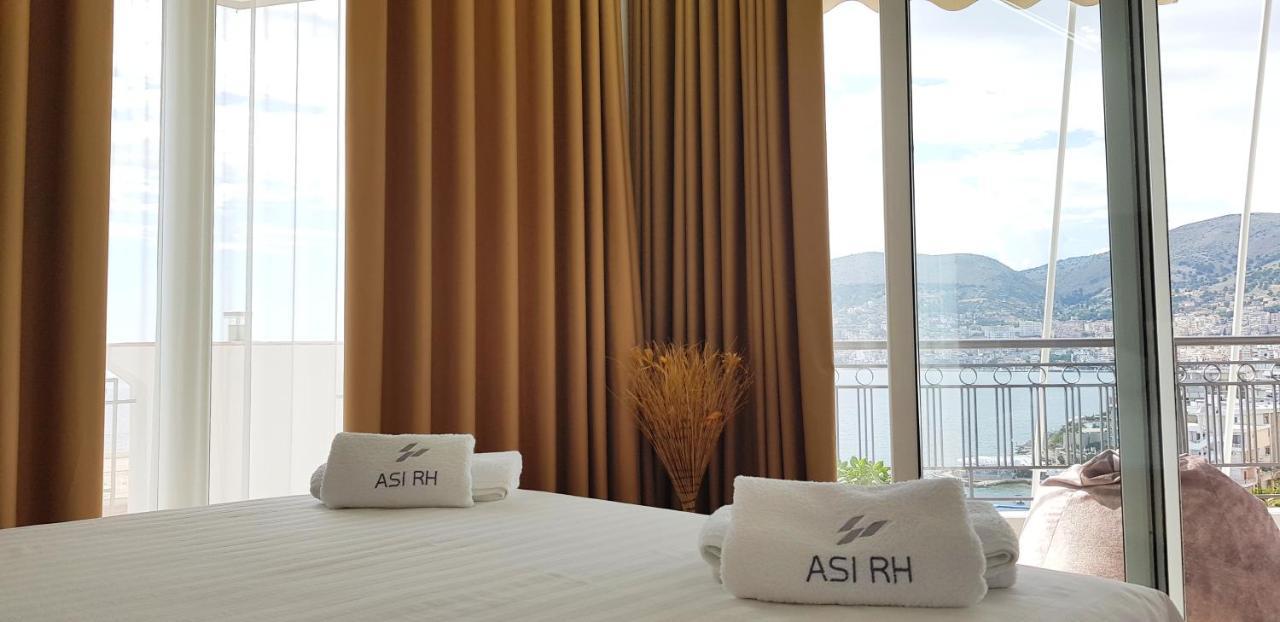 Asi Rooftop Hotel Sarande Bagian luar foto